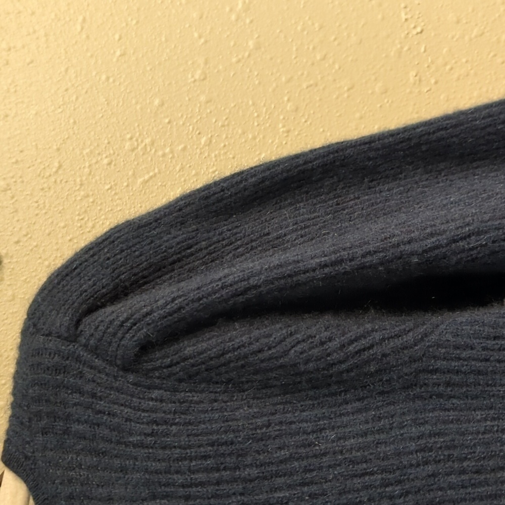 White+Warren 100% Cashmere Sweater Pull Over Top Women's XS Ribbed Quiet Luxury - Picture 10 of 10